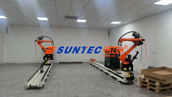 suntec robot in workshop.jpg